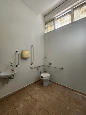 Alugar Comercial / Sal&atilde;o em S&atilde;o Jos&eacute; do Rio Preto R$ 60.000,00 - Foto 7