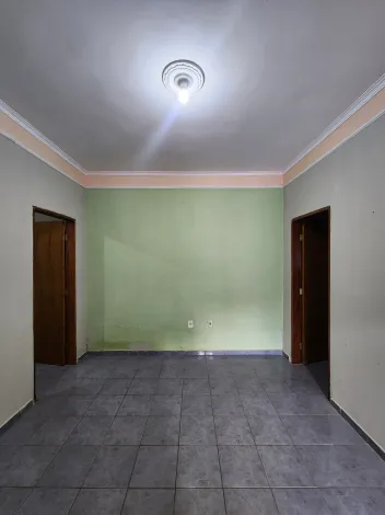 Alugar Casa / Padr&atilde;o em S&atilde;o Jos&eacute; do Rio Preto R$ 1.800,00 - Foto 3