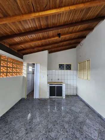 Alugar Casa / Padr&atilde;o em S&atilde;o Jos&eacute; do Rio Preto R$ 1.800,00 - Foto 11