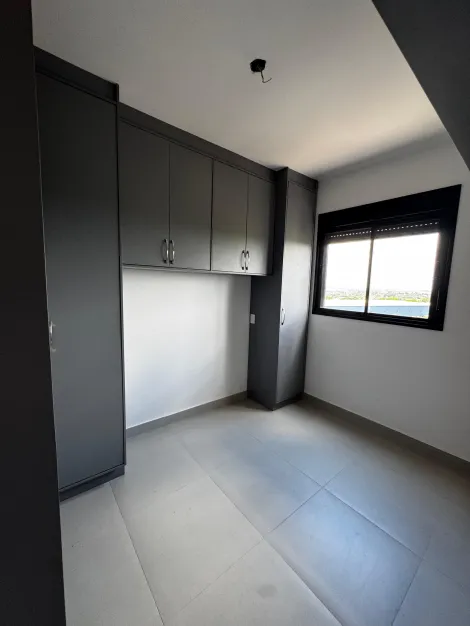 Alugar Apartamento / Padr&atilde;o em S&atilde;o Jos&eacute; do Rio Preto R$ 3.000,00 - Foto 2