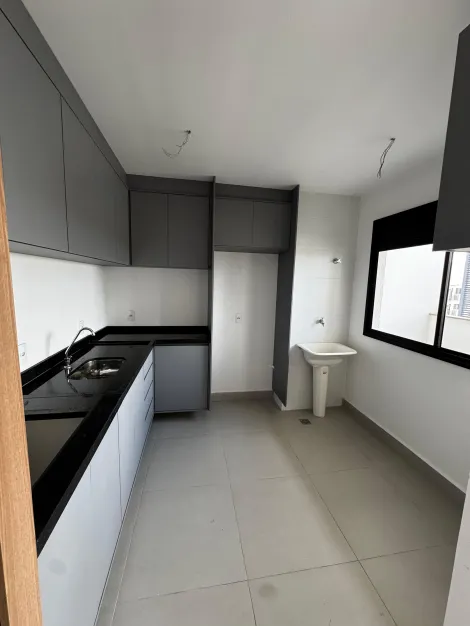 Alugar Apartamento / Padr&atilde;o em S&atilde;o Jos&eacute; do Rio Preto R$ 3.000,00 - Foto 5