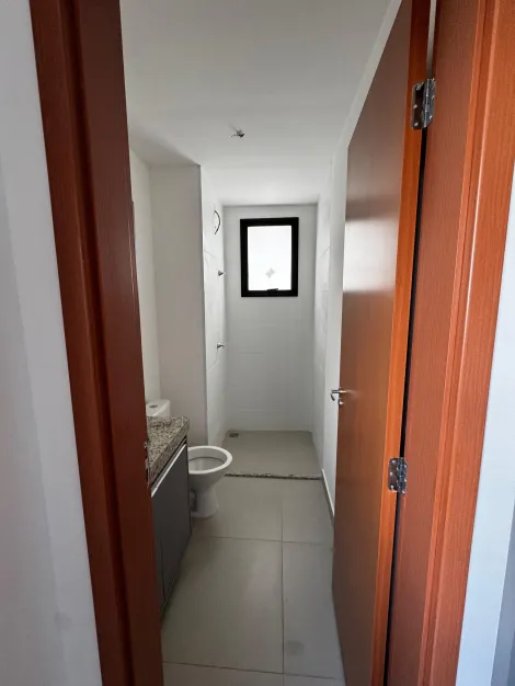 Alugar Apartamento / Padr&atilde;o em S&atilde;o Jos&eacute; do Rio Preto R$ 3.000,00 - Foto 9