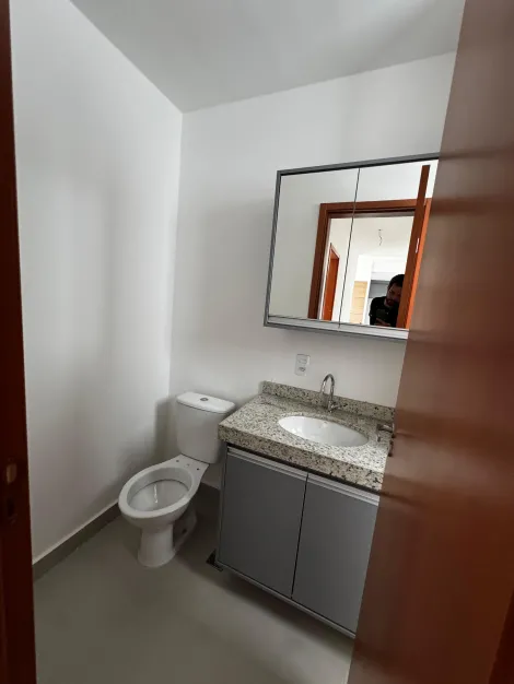 Alugar Apartamento / Padr&atilde;o em S&atilde;o Jos&eacute; do Rio Preto R$ 3.000,00 - Foto 10