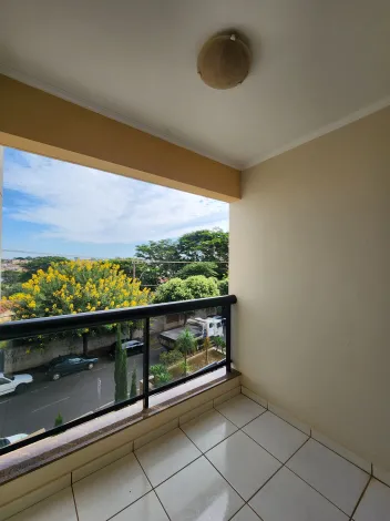 Alugar Apartamento / Padr&atilde;o em S&atilde;o Jos&eacute; do Rio Preto R$ 1.900,00 - Foto 3
