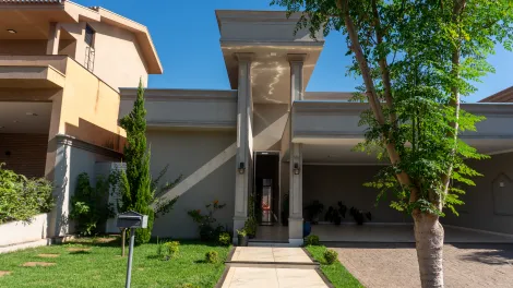 Alugar Casa / Condom&iacute;nio em S&atilde;o Jos&eacute; do Rio Preto. apenas R$ 1.470.000,00