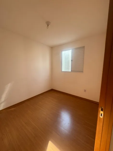 Alugar Apartamento / Padr&atilde;o em S&atilde;o Jos&eacute; do Rio Preto R$ 1.017,00 - Foto 5