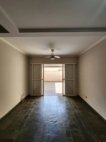Alugar Casa / Condom&iacute;nio em S&atilde;o Jos&eacute; do Rio Preto R$ 1.300,00 - Foto 3