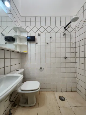 Alugar Casa / Condom&iacute;nio em S&atilde;o Jos&eacute; do Rio Preto R$ 1.300,00 - Foto 7