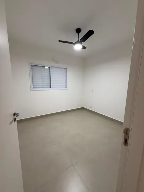 Alugar Casa / Condom&iacute;nio em Bady Bassitt R$ 2.300,00 - Foto 8