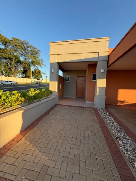 Alugar Casa / Condom&iacute;nio em Bady Bassitt R$ 2.300,00 - Foto 2