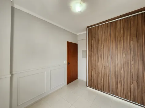Alugar Apartamento / Padr&atilde;o em S&atilde;o Jos&eacute; do Rio Preto R$ 1.500,00 - Foto 11
