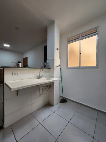 Alugar Apartamento / Padr&atilde;o em S&atilde;o Jos&eacute; do Rio Preto R$ 1.100,00 - Foto 4