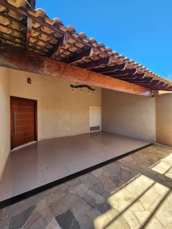Alugar Casa / Padr&atilde;o em S&atilde;o Jos&eacute; do Rio Preto. apenas R$ 3.700,00