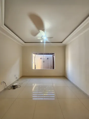 Alugar Casa / Padr&atilde;o em S&atilde;o Jos&eacute; do Rio Preto R$ 3.700,00 - Foto 5