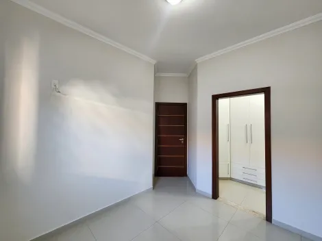 Alugar Casa / Padr&atilde;o em S&atilde;o Jos&eacute; do Rio Preto R$ 3.700,00 - Foto 11