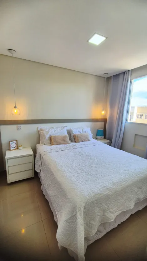 Alugar Apartamento / Padr&atilde;o em S&atilde;o Jos&eacute; do Rio Preto. apenas R$ 270.000,00