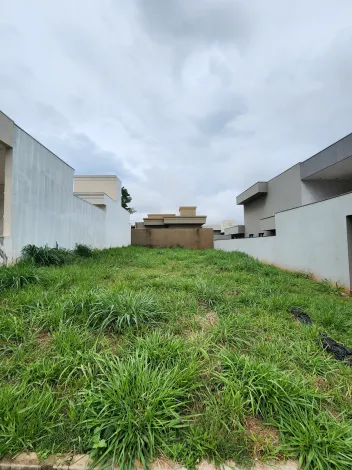 Alugar Terreno / Condom&iacute;nio em S&atilde;o Jos&eacute; do Rio Preto. apenas R$ 250.000,00