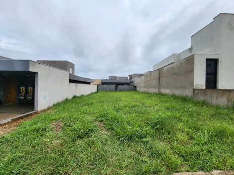 Alugar Terreno / Condom&iacute;nio em S&atilde;o Jos&eacute; do Rio Preto. apenas R$ 250.000,00