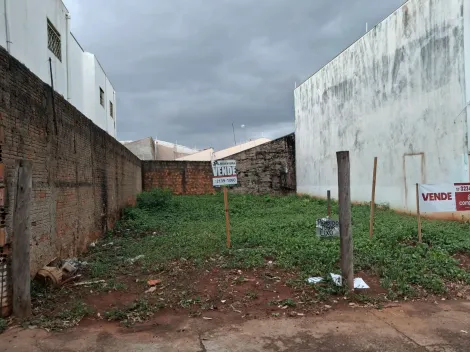Alugar Terreno / Padr&atilde;o em S&atilde;o Jos&eacute; do Rio Preto. apenas R$ 130.000,00
