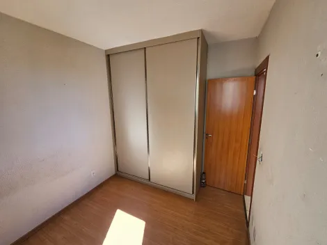 Comprar Apartamento / Padr&atilde;o em S&atilde;o Jos&eacute; do Rio Preto R$ 180.000,00 - Foto 8