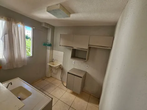 Comprar Apartamento / Padr&atilde;o em S&atilde;o Jos&eacute; do Rio Preto R$ 180.000,00 - Foto 3