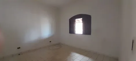 Alugar Casa / Padr&atilde;o em S&atilde;o Jos&eacute; do Rio Preto R$ 1.300,00 - Foto 2