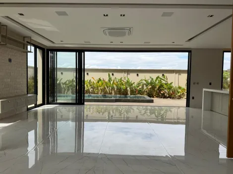 Casa / Condom&iacute;nio em S&atilde;o Jos&eacute; do Rio Preto 