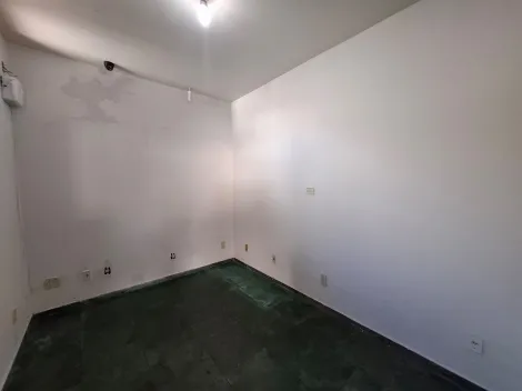 Alugar Comercial / Casa Comercial em S&atilde;o Jos&eacute; do Rio Preto R$ 5.500,00 - Foto 17