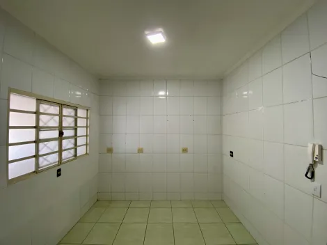 Alugar Casa / Padr&atilde;o em S&atilde;o Jos&eacute; do Rio Preto R$ 2.000,00 - Foto 6