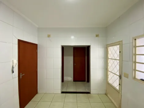 Alugar Casa / Padr&atilde;o em S&atilde;o Jos&eacute; do Rio Preto R$ 2.000,00 - Foto 7