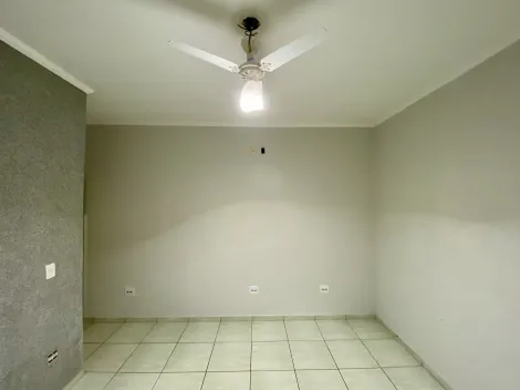 Alugar Casa / Padr&atilde;o em S&atilde;o Jos&eacute; do Rio Preto R$ 2.000,00 - Foto 13