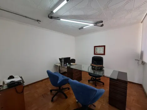 Alugar Comercial / Sala em S&atilde;o Jos&eacute; do Rio Preto. apenas R$ 1.300,00