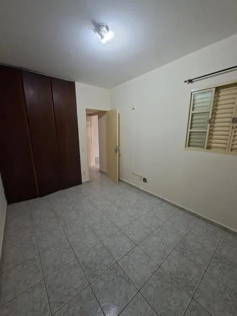 Comprar Apartamento / Padr&atilde;o em S&atilde;o Jos&eacute; do Rio Preto R$ 180.000,00 - Foto 5