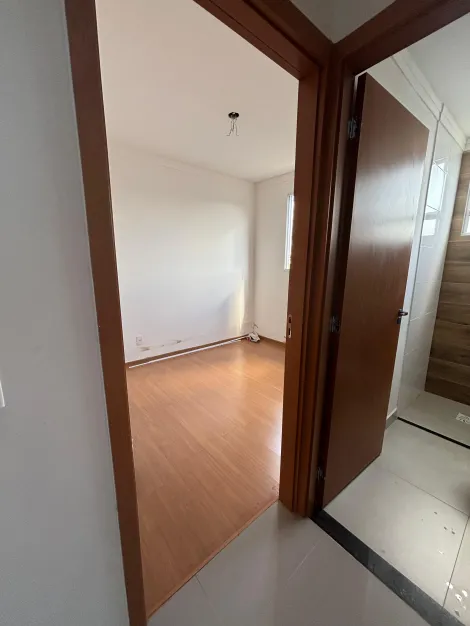 Comprar Apartamento / Padr&atilde;o em S&atilde;o Jos&eacute; do Rio Preto R$ 285.000,00 - Foto 8