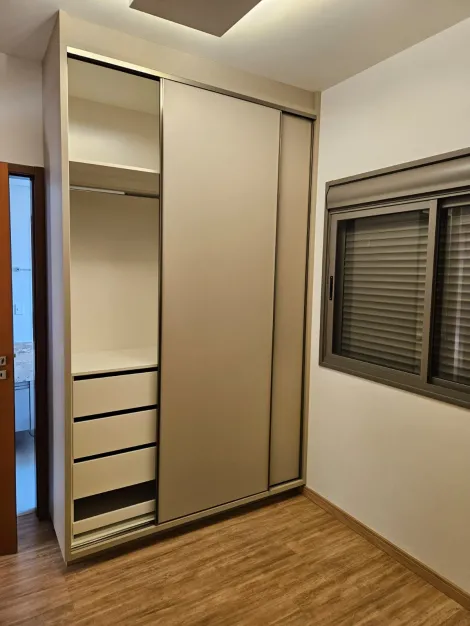 Alugar Apartamento / Padr&atilde;o em S&atilde;o Jos&eacute; do Rio Preto R$ 6.600,00 - Foto 10
