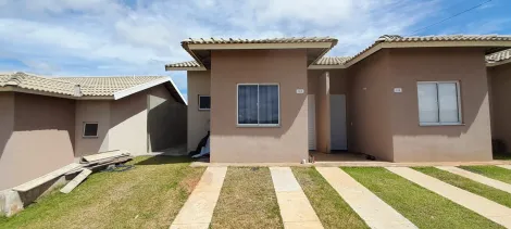 Alugar Casa / Condom&iacute;nio em Bady Bassitt. apenas R$ 1.500,00