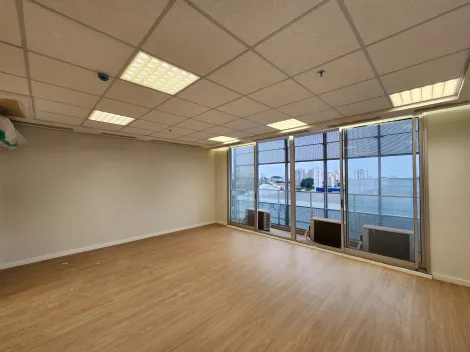 Alugar Comercial / Sala em S&atilde;o Jos&eacute; do Rio Preto R$ 4.500,00 - Foto 2