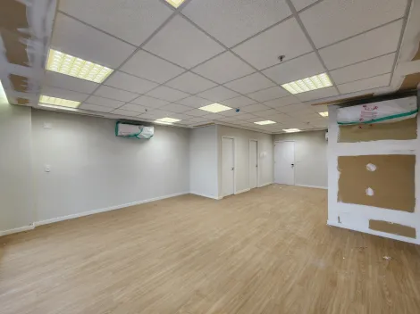 Alugar Comercial / Sala em S&atilde;o Jos&eacute; do Rio Preto R$ 4.500,00 - Foto 3