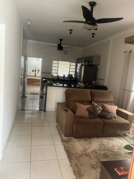 Comprar Casa / Padr&atilde;o em S&atilde;o Jos&eacute; do Rio Preto R$ 445.000,00 - Foto 2