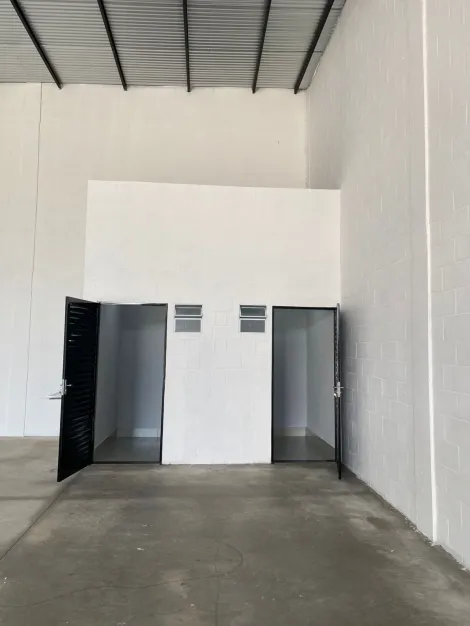 Alugar Comercial / Sal&atilde;o em Bady Bassitt R$ 3.500,00 - Foto 6