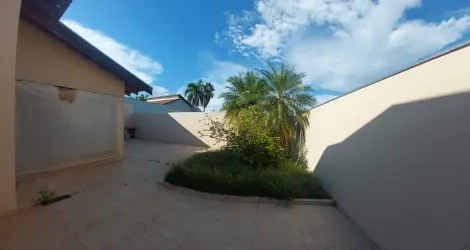 Alugar Casa / Condom&iacute;nio em Bady Bassitt R$ 3.560,00 - Foto 21