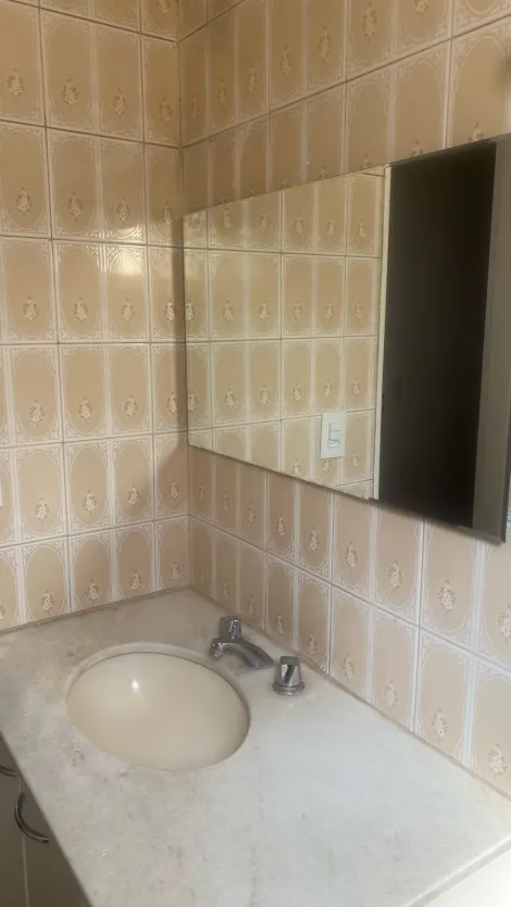 Alugar Apartamento / Padr&atilde;o em S&atilde;o Jos&eacute; do Rio Preto R$ 1.500,00 - Foto 11