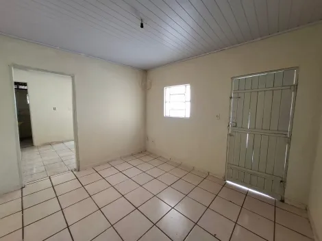 Alugar Casa / Padr&atilde;o em S&atilde;o Jos&eacute; do Rio Preto R$ 700,00 - Foto 2