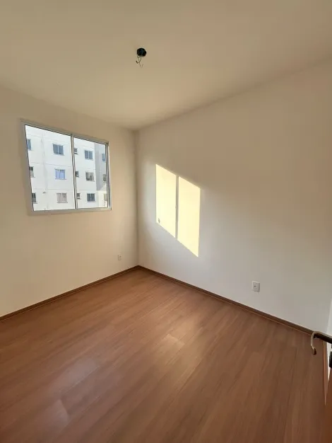 Alugar Apartamento / Padr&atilde;o em S&atilde;o Jos&eacute; do Rio Preto. apenas R$ 1.100,00