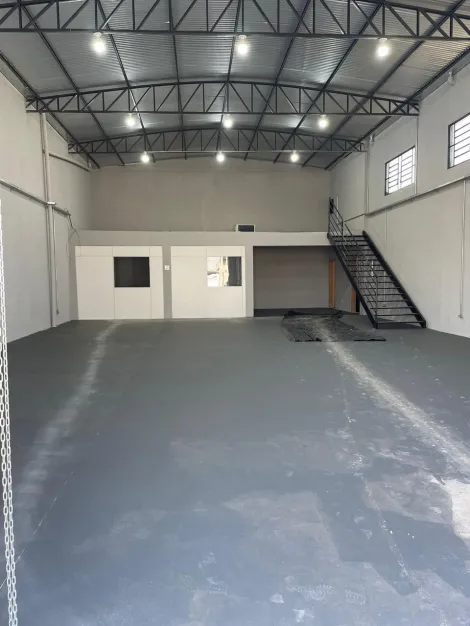 Alugar Comercial / Sal&atilde;o em Bady Bassitt R$ 3.300,00 - Foto 2