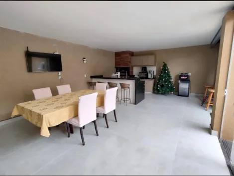 Alugar Casa / Padr&atilde;o em S&atilde;o Jos&eacute; do Rio Preto. apenas R$ 340.000,00