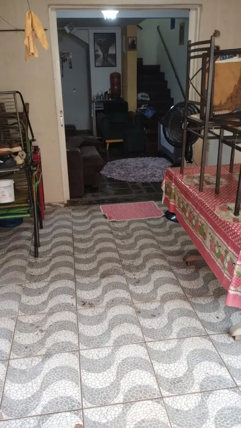 Alugar Casa / Sobrado em S&atilde;o Jos&eacute; do Rio Preto. apenas R$ 250.000,00