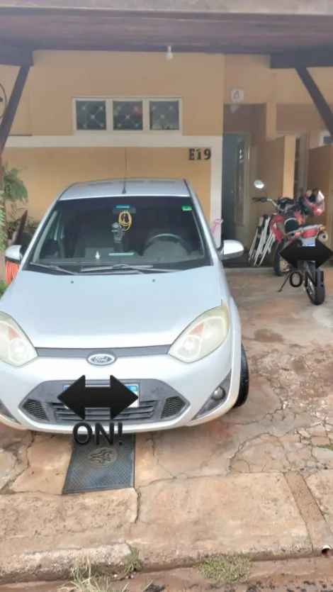 Comprar Casa / Sobrado em S&atilde;o Jos&eacute; do Rio Preto R$ 250.000,00 - Foto 2
