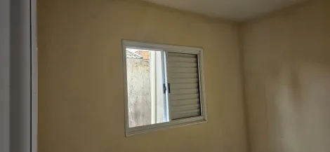 Alugar Casa / Padr&atilde;o em S&atilde;o Jos&eacute; do Rio Preto R$ 1.000,00 - Foto 4
