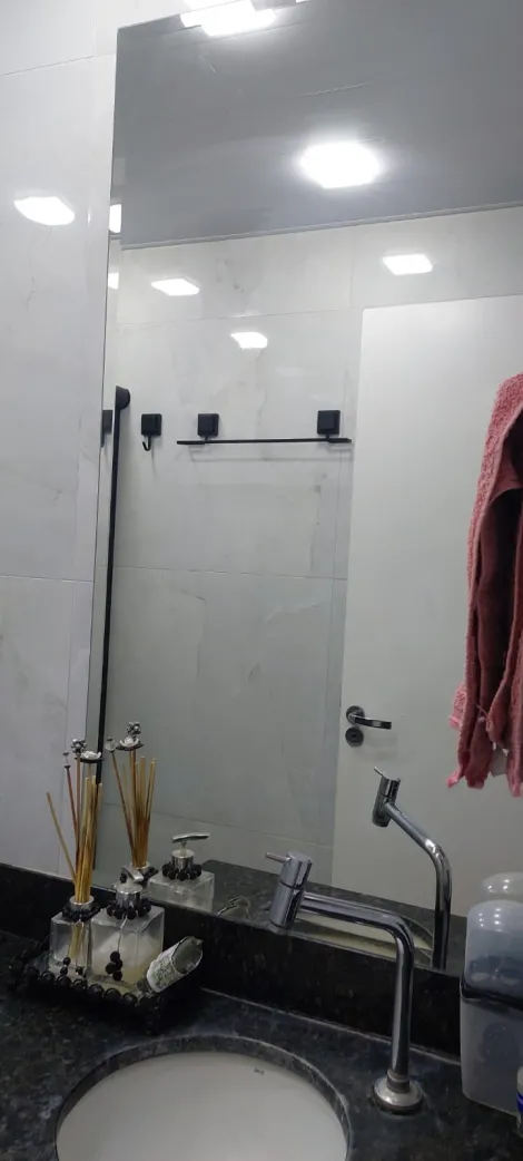 Comprar Apartamento / Padr&atilde;o em S&atilde;o Jos&eacute; do Rio Preto R$ 180.000,00 - Foto 2